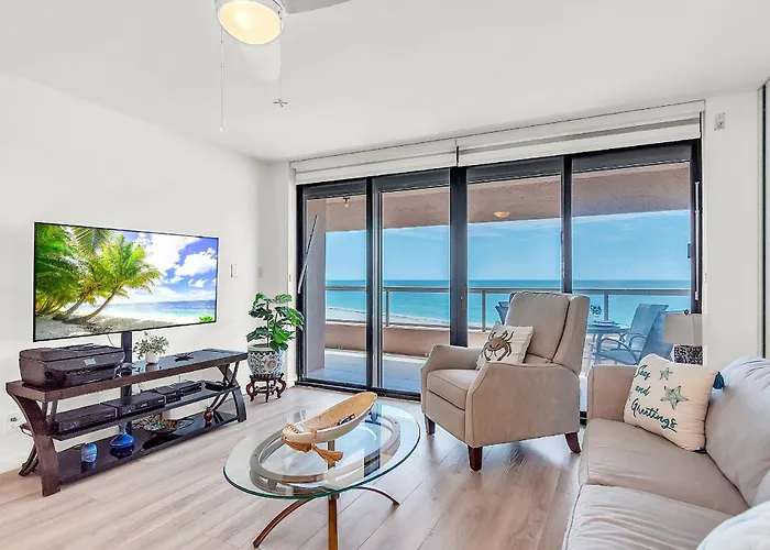 7b Crescent Club Clearwater Beach